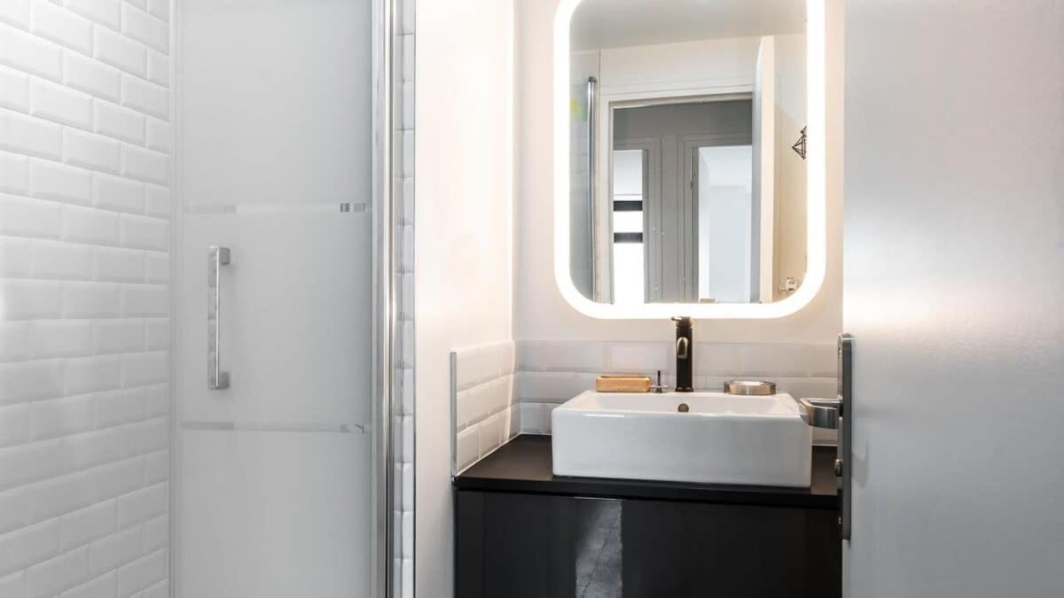 Appartement Bright & Renovated 3bd For 8 Guests In Le Marais!